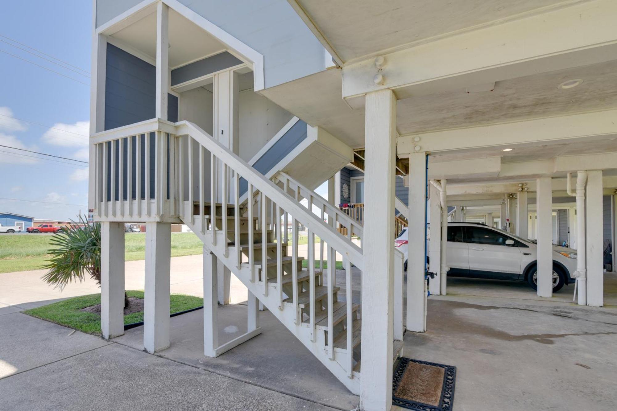 Galveston Townhome With Balconies Walk To Beach! Exterior foto