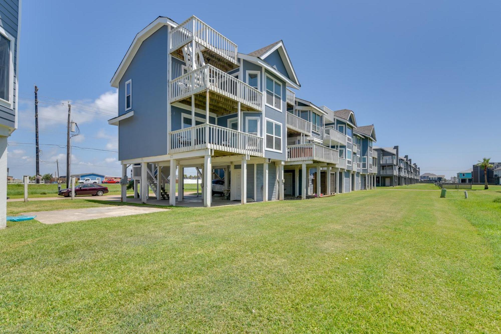 Galveston Townhome With Balconies Walk To Beach! Exterior foto